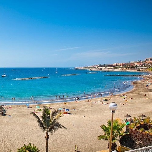 Photo of large sandy beach on Tenerife.